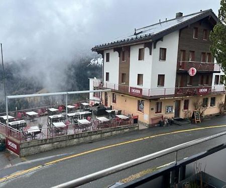Hotel Restaurant Emshorn Oberems Esterno foto