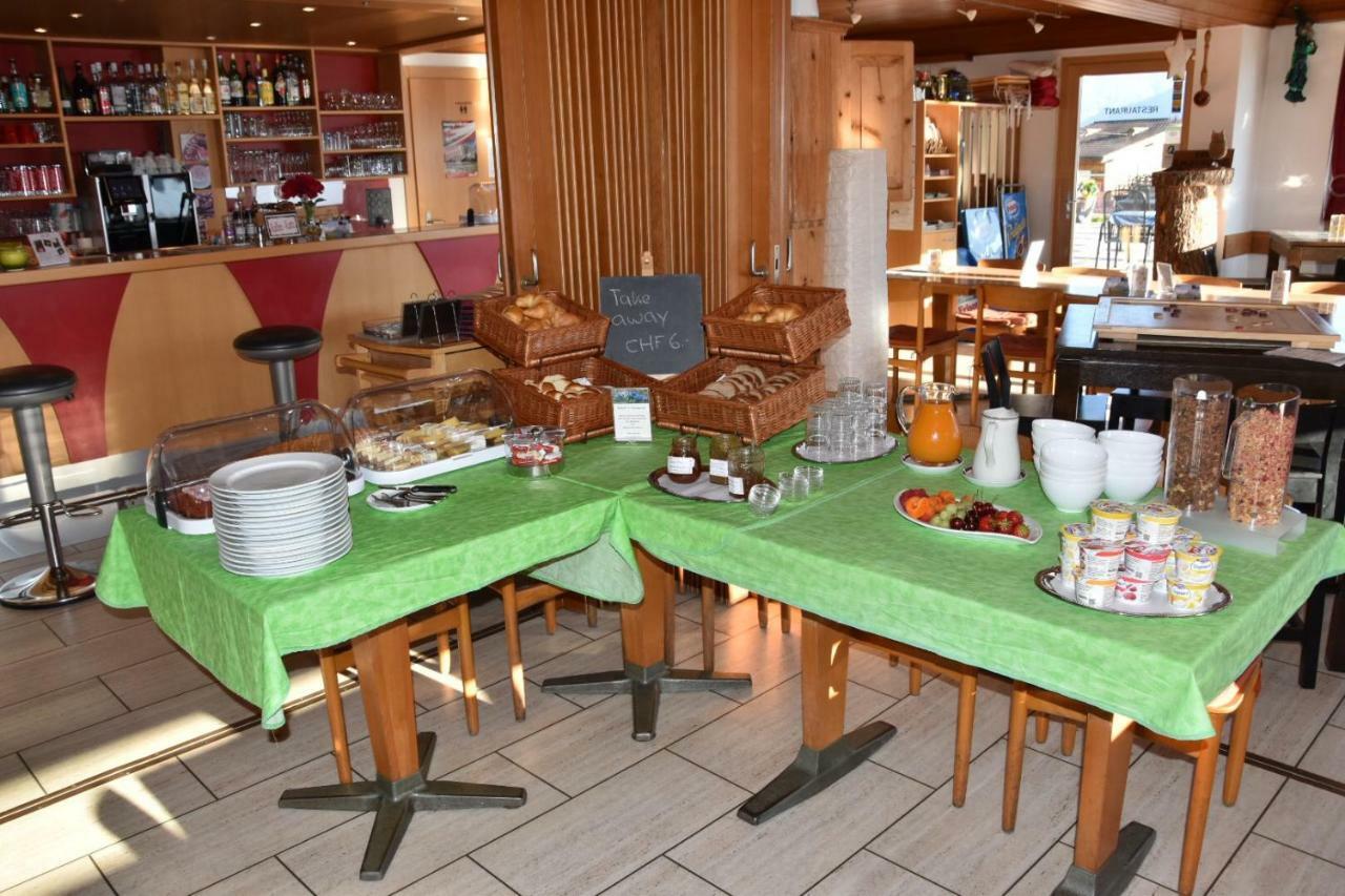 Hotel Restaurant Emshorn Oberems Esterno foto